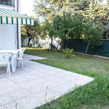 N230 - Numana, Nuovissimo Trilocale Con Giardino